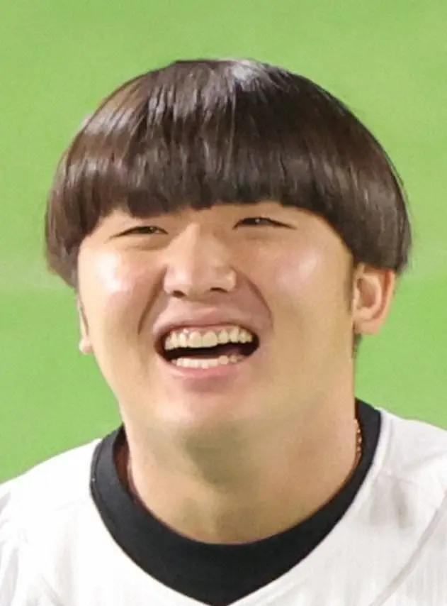 【画像・写真】「チーズ牛丼200人前」を浴槽に詰める動画で大炎上…がーどまん声明「僕は被害者です」「6人で食べた」