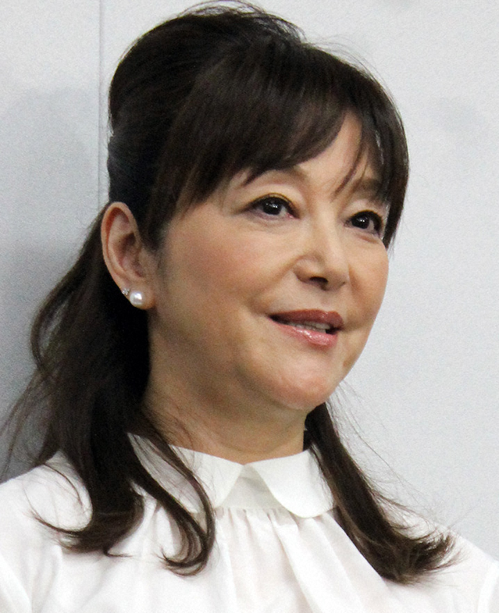 Hiromi Iwasaki, une grande star du même âge qui la pensait “très admirable et merveilleuse”, a révélé son vrai visage dans la loge, “restez calme” – Sponichi Sponichi Annex Entertainment