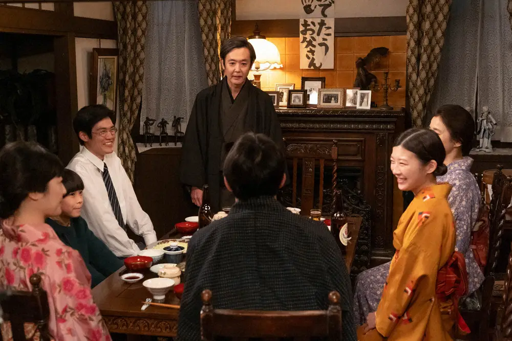 【画像・写真】【明日3日の虎に翼】第25話　「共亜事件」結審の日、判決は…　判決後、穂高と桂場は酒を酌み交わし