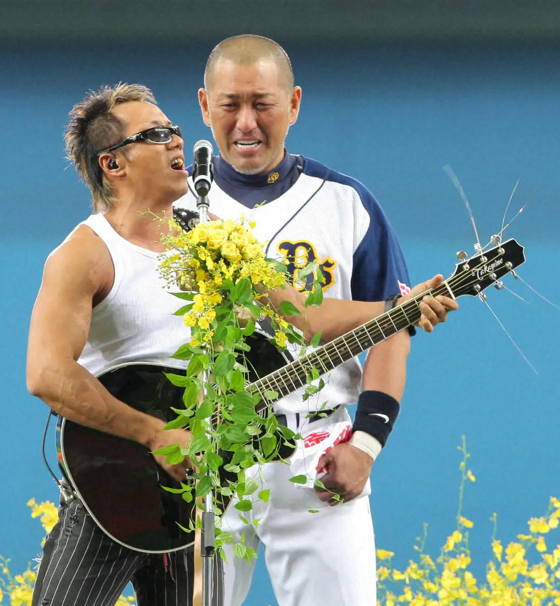 【画像・写真】亜希　2人の息子のカラオケの締めは、なんと元夫の登場曲、鶴瓶「野球部はみんなトンボで締めますから」