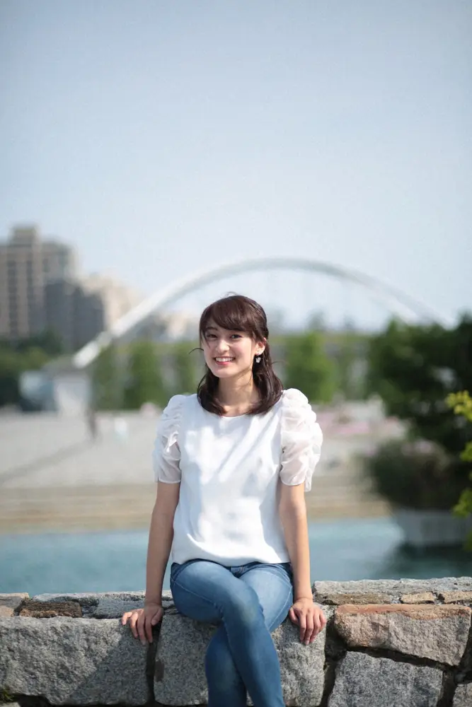 【画像・写真】元地方美人アナ・弭間花菜、吉本興業所属を発表「枠にとらわれず挑戦したい」　ミスコン出身28歳