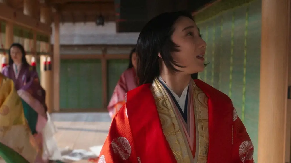 【画像・写真】「光る君へ」桐壺更衣？廊下に画鋲…まひろ“内裏の洗礼”ききょう屈せず！ネット喝采「鋼のメンタル」