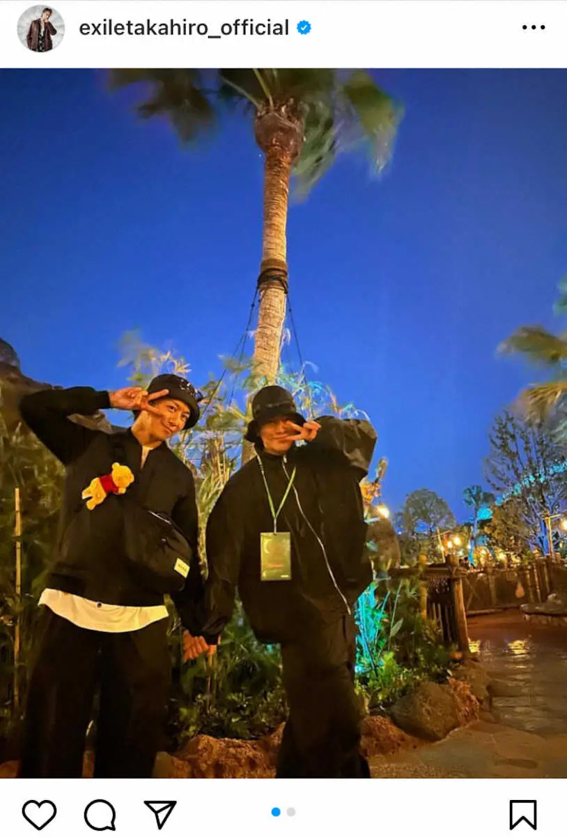 【画像・写真】TAKAHIRO　TDSでまさかの「手繋ぎデート」　妻・武井咲ではなく…AKIRA「半端ない」大笑い