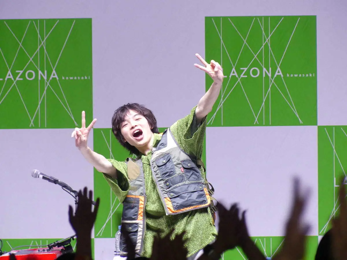 【画像・写真】imase　初アルバム「凡才」発売記念イベント　ファン1500人とともに“踊る”！