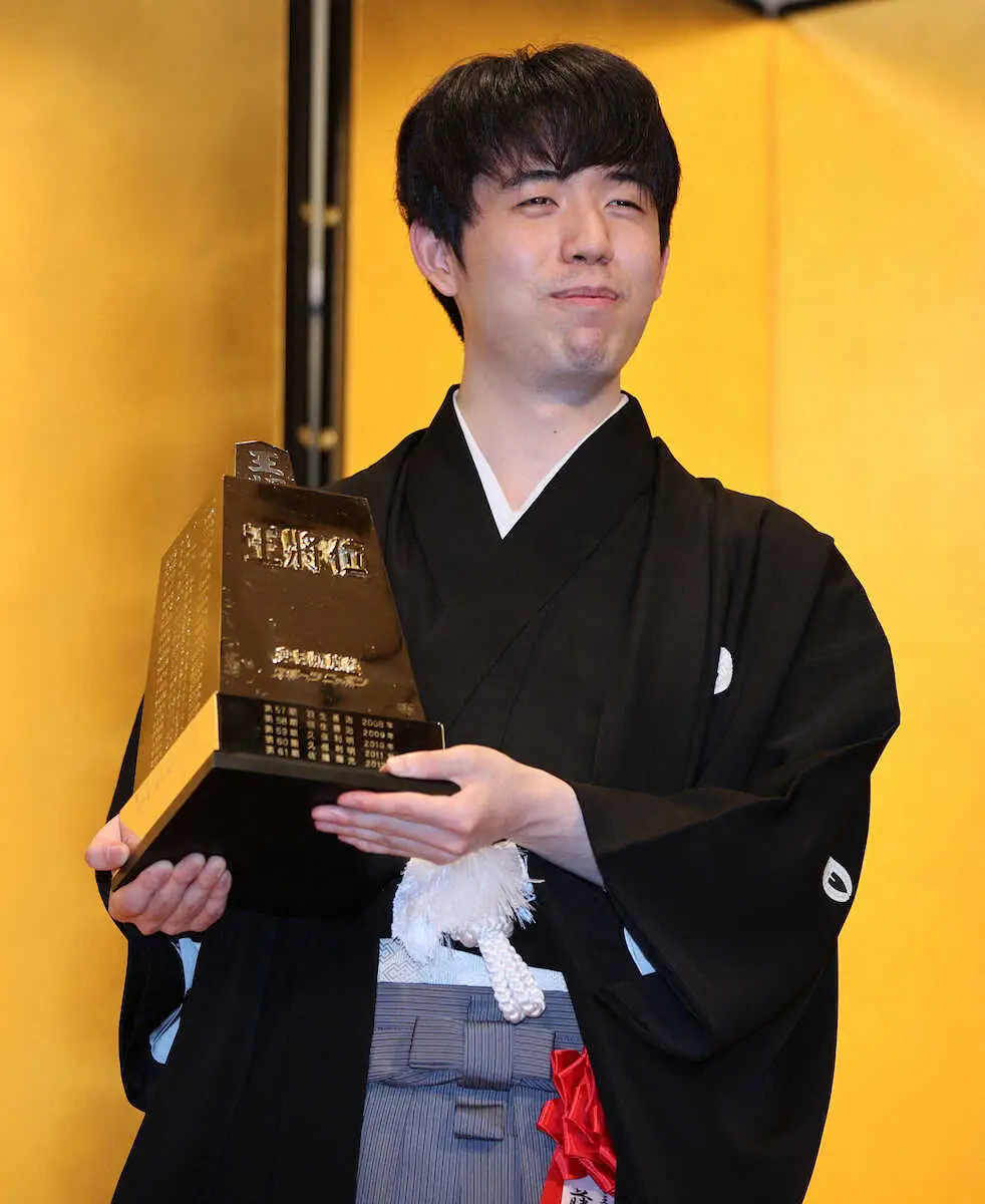 【画像・写真】藤井聡太王将　記念品に「フィットネスバイク」をリクエスト！　「運動する機会を作ろうと…」