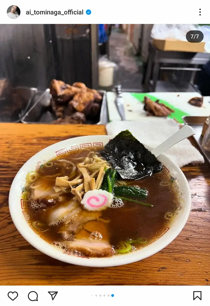 【画像・写真】“ラーメンは年2回”撤廃の冨永愛　新潟でお気に入りのラーメン&海キャンプ堪能「やっぱり好きだな」