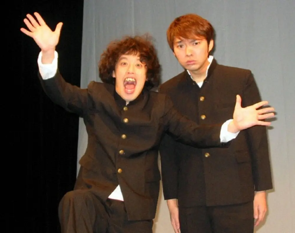 【画像・写真】エレコミ・やつい　楳図かずおさんも妻も妖怪扱い…歯並びの悪さで「路上スカウト」された過去明かす