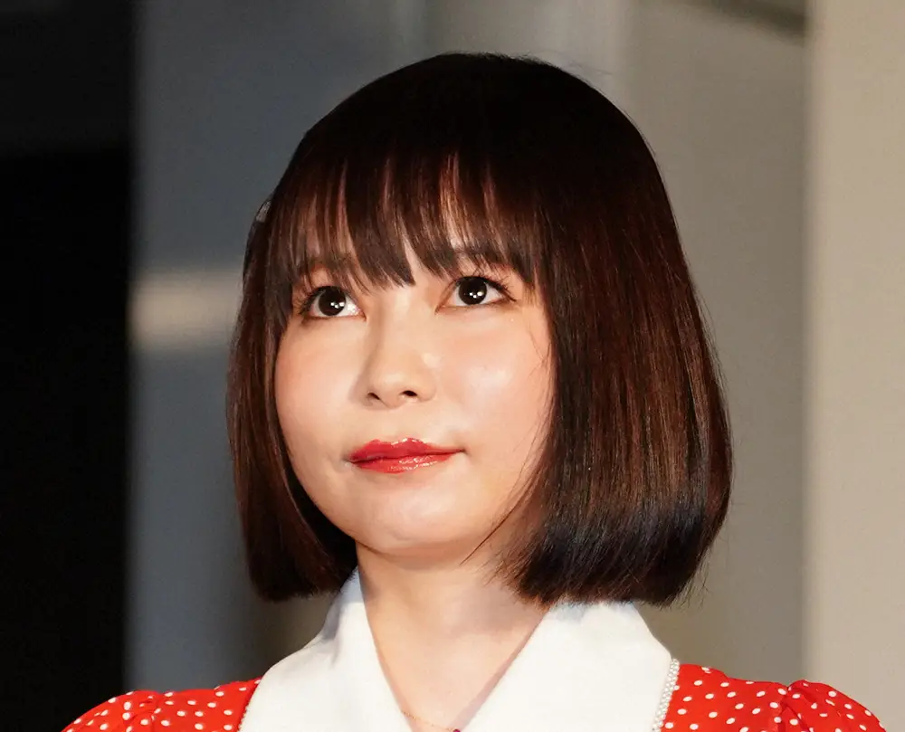 【画像・写真】中川翔子“年収2億円説”に「そんなわけないやろ！」も…スタッフ「いい金額ついてる」と指摘した部分は？