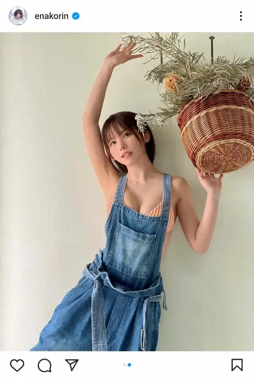 【画像・写真】えなこ　オーバーオール姿のモーニングコールに「ナイス」「目が覚めました」「朝から元気になりました」