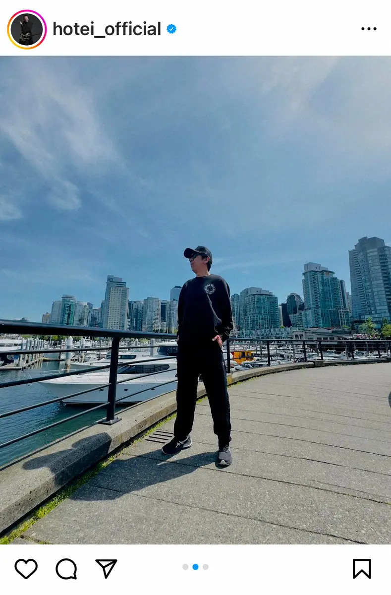 【画像・写真】布袋寅泰　初のバンクーバーでのお散歩姿公開「トーテムポールより低いけど」「久しぶりの一万歩超え」