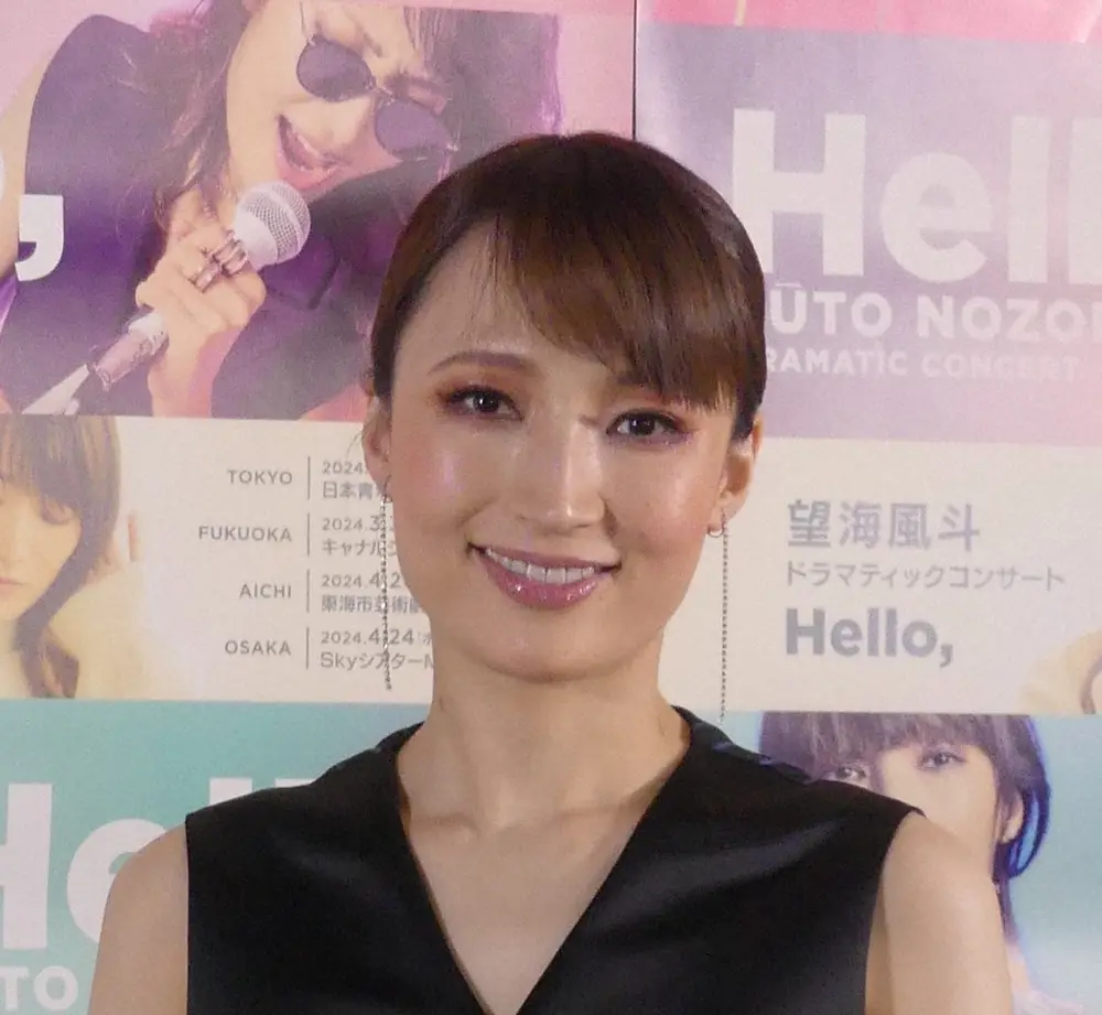【画像・写真】井上芳雄　元宝塚の妹と同期の女優と共演で「ラブシーン」　「宝塚辞めてからしばらくは俺が守るみたいな」
