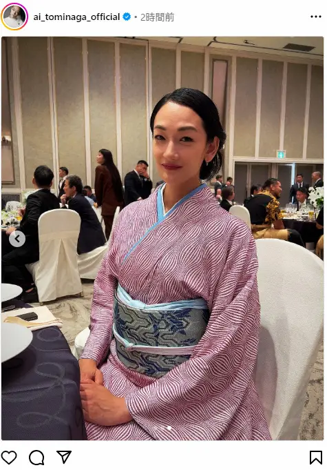【画像・写真】冨永愛　粋な着物姿で稲垣啓太・貴子夫妻の結婚披露宴出席　「素敵すぎる」「稲垣選手笑ってる」