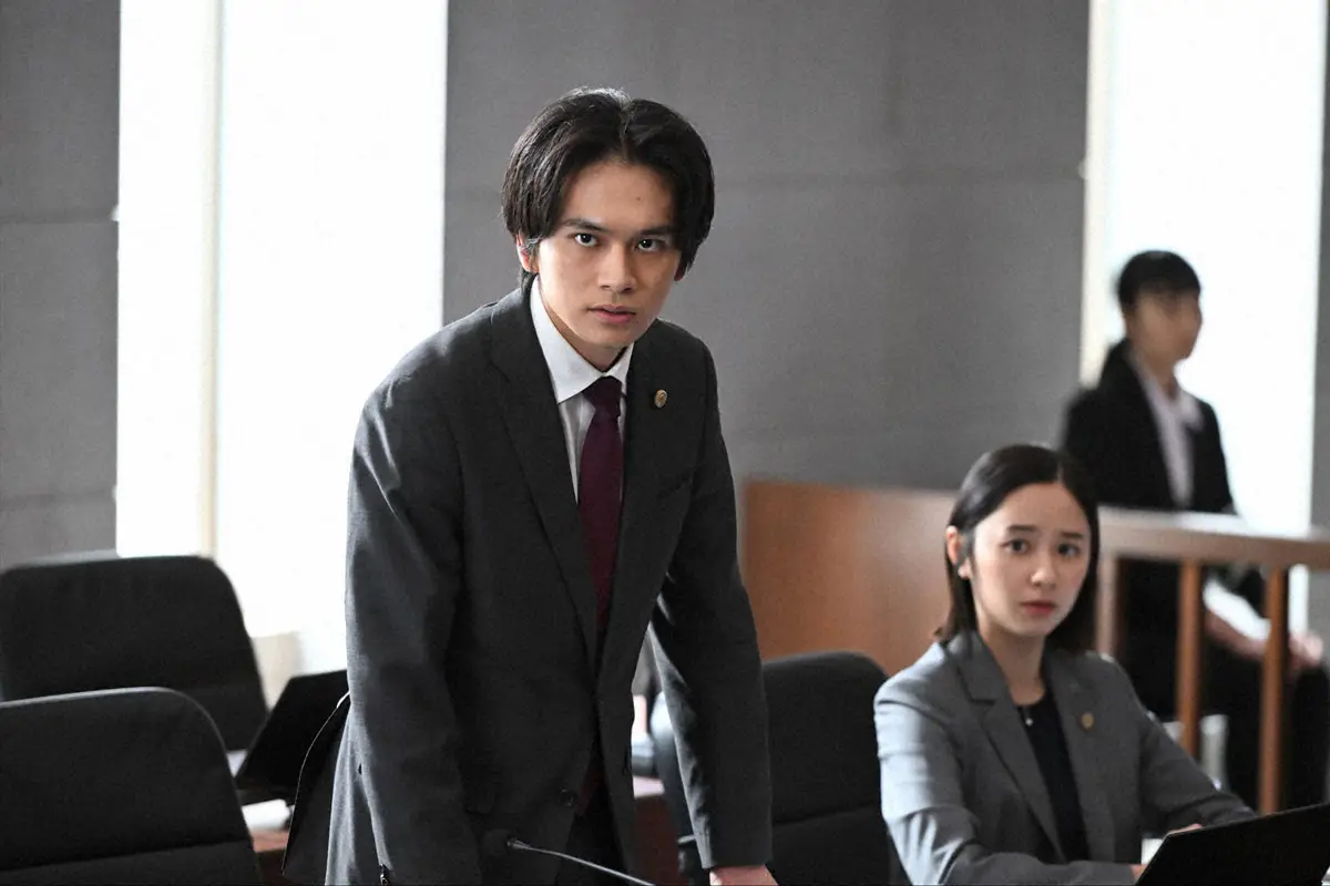 【画像・写真】TBS日曜劇場「アンチヒーロー」最終話、法廷シーンを演じる北村匠海、堀田真由（C）TBS