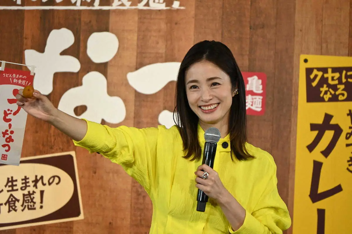 【画像・写真】上戸彩　20歳女優とCM共演「落ち込んじゃいました」年齢差感じ「いろいろ頑張ってるんです～！」嘆きも