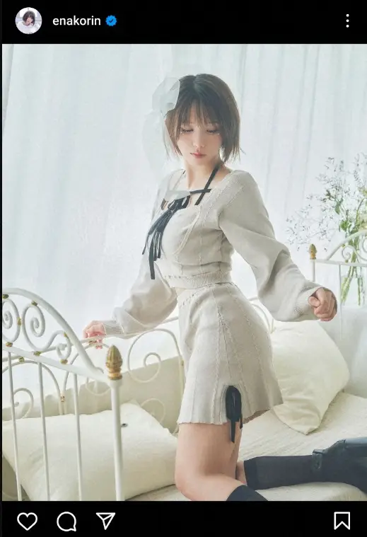 【画像・写真】えなこ　超ミニワンピ姿でコラボ商品紹介に「大人の色気マシマシ」「美しさがすぎる」「いつも可愛い」