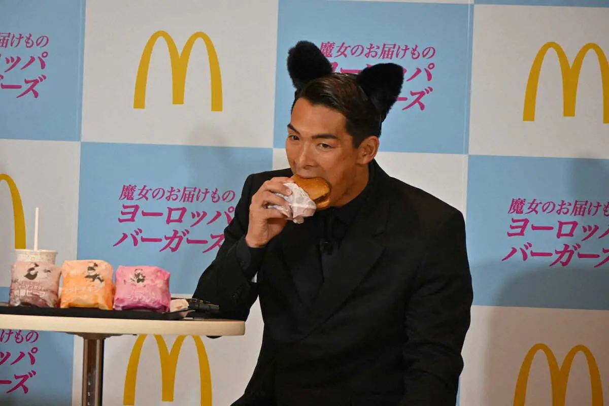 【画像・写真】槙野智章氏　「魔女の宅急便」黒猫ジジで登場　ドイツ在住時「マクドナルドとサッカーをしていた感覚」