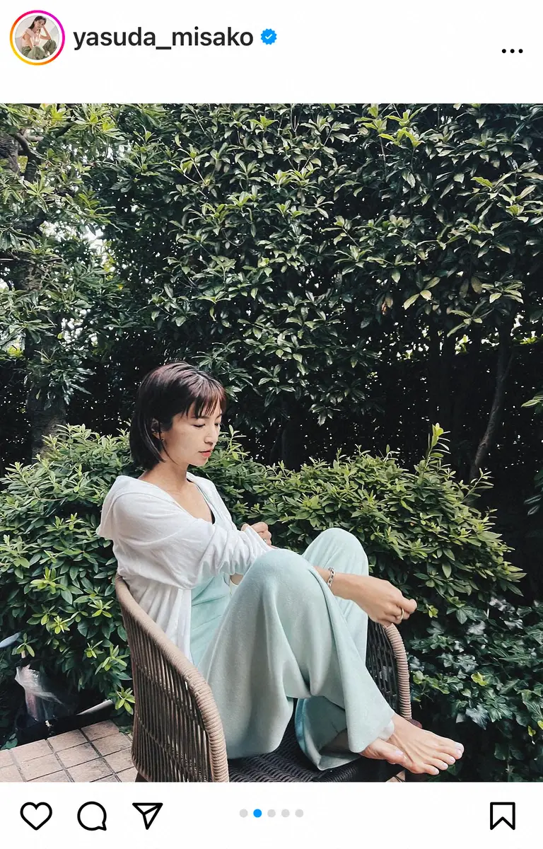 【画像・写真】安田美沙子　「グリーンでいっぱい」おしゃれな自宅テラスの休憩ショットに「羨ましい空間」「素敵すぎる」