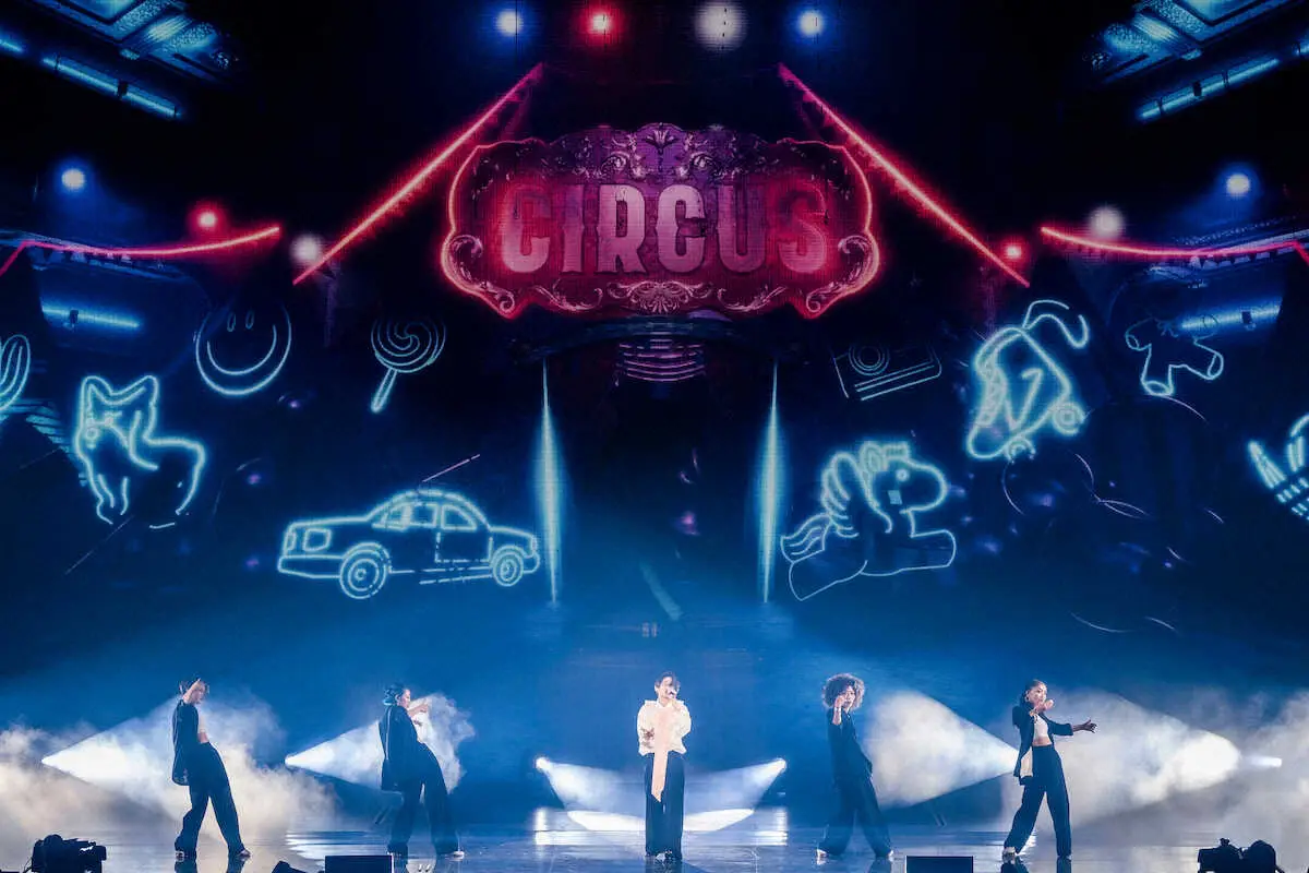 【画像・写真】三宅健　TOBE移籍後初の単独コンサート「寝ても覚めてもみんなのことが大好き」