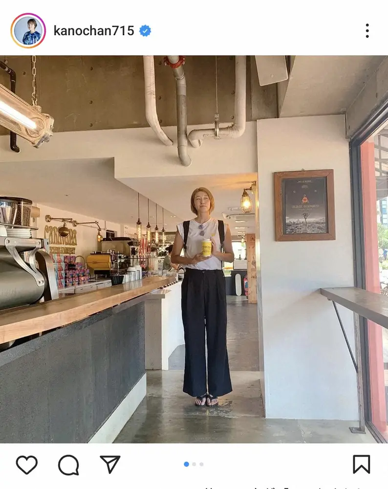 【画像・写真】1メートル85の狩野舞子さん　「よーく見て」オシャレな店でのまさかのショットに「表情が絶妙！！」