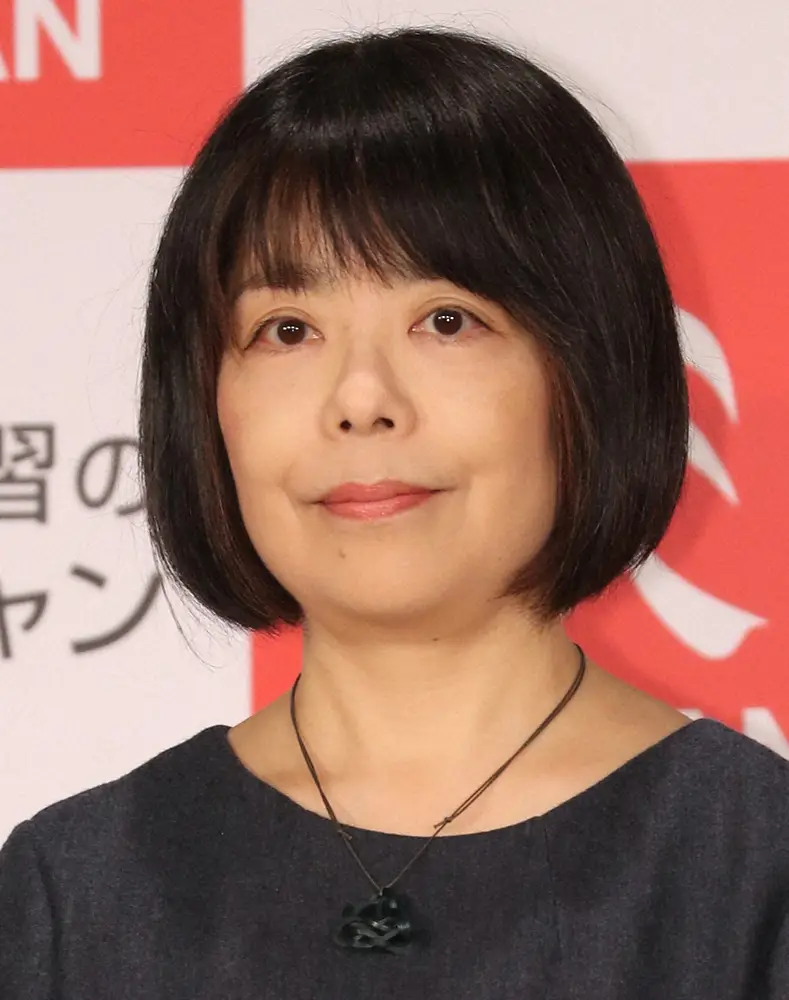 【画像・写真】俵万智さんが投稿した手紙のやり取りに「センスが光ってる」「素敵な返し」「かわいい切手」の声