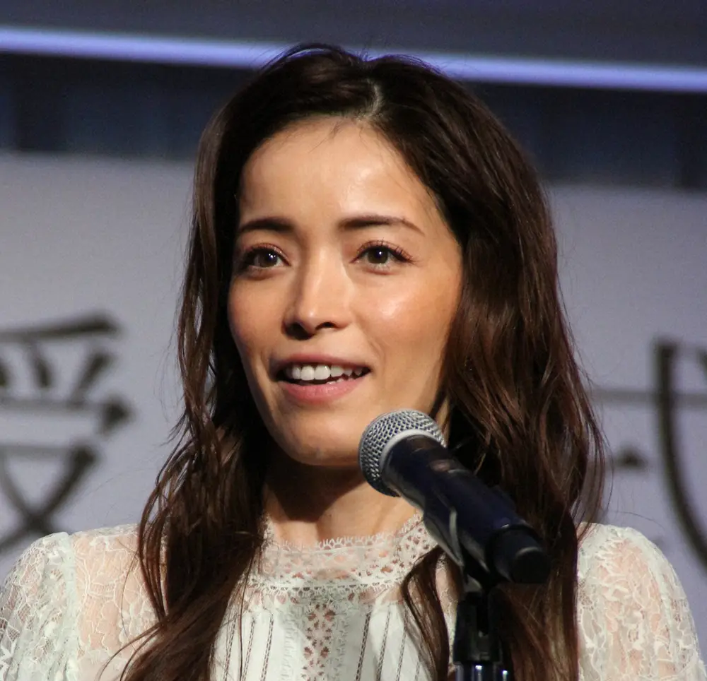 【画像・写真】知念里奈　18歳長男の身長は190センチと明かす　バレエダンサー目指すも…ある行為にモヤッ