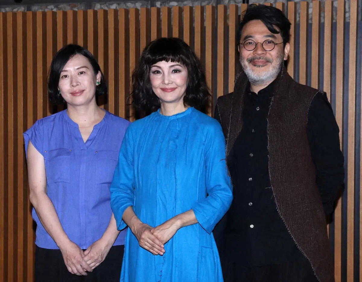 【画像・写真】南果歩　初孫の前で7歳から老婦人まで4役　舞台「木のこと　The　TREE」最終リハーサル