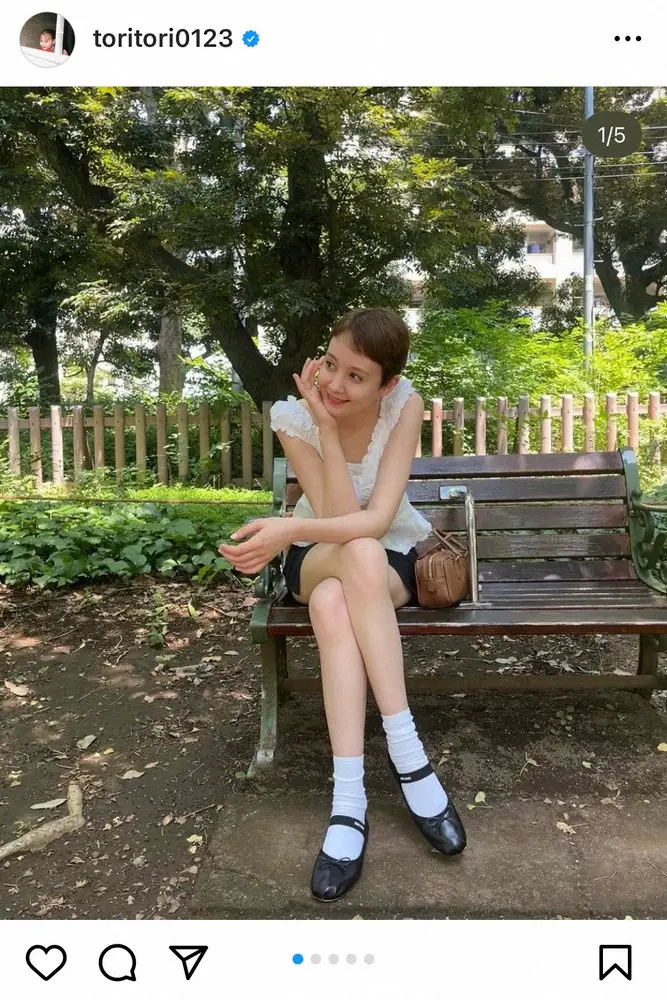 【画像・写真】トリンドル玲奈　ベリショ＆黒サングラス姿披露に「ちょっと、いやかなり？強そう笑」