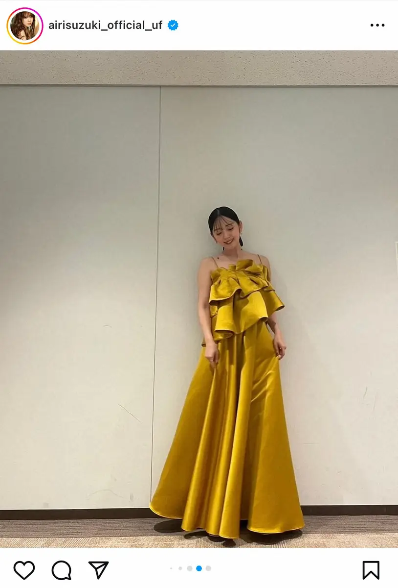 【画像・写真】鈴木愛理　華やかなゴールドドレス姿に　ファン「大人な感じのお姫さま」の声