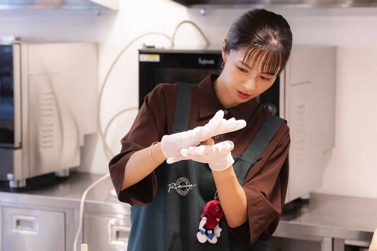 【画像・写真】安田美沙子「子供には内緒で主人と一緒に…」　大人の味「酒粕レーズン」に興味