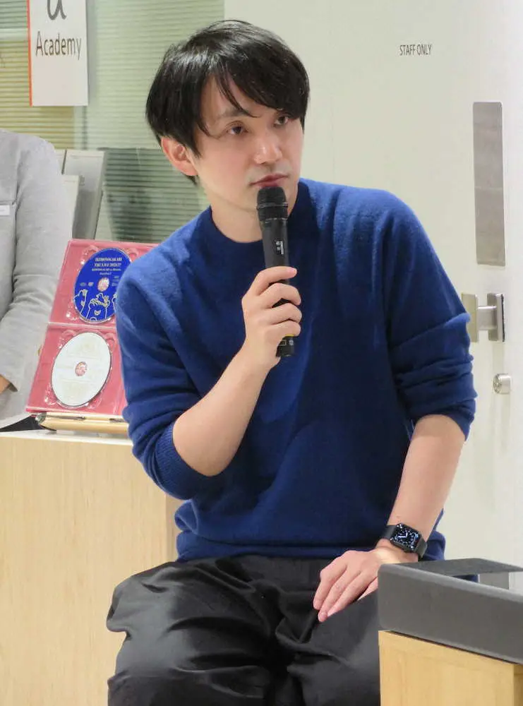 【画像・写真】斎藤佑樹氏が衝撃＆絶賛の嵐　超有名歌手の変化球に「これを多くのプロ野球選手が投げたがっている」