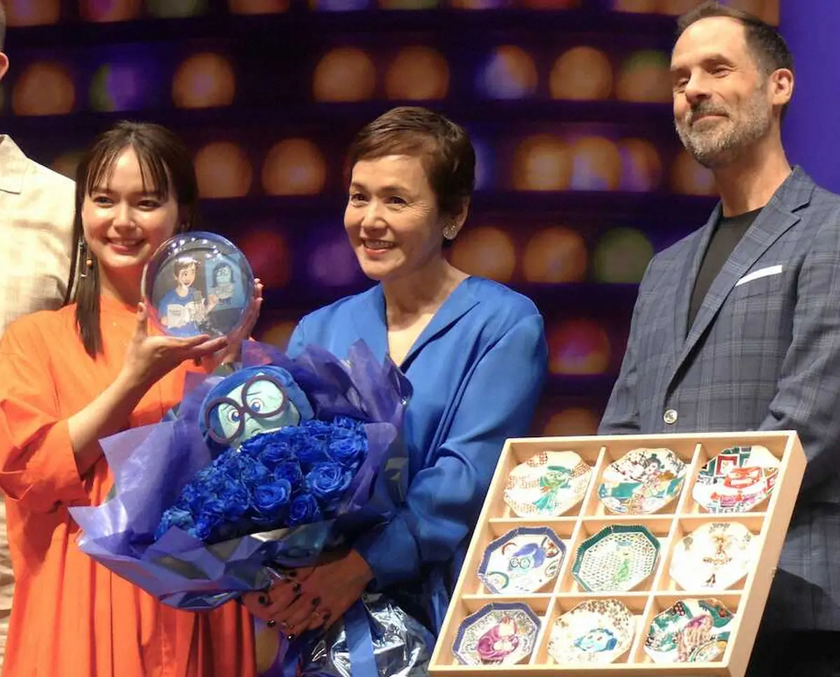 【画像・写真】「インサイド・ヘッド2」のイベントに登場した（左から）多部未華子、大竹しのぶ、ケルシー・マン監督