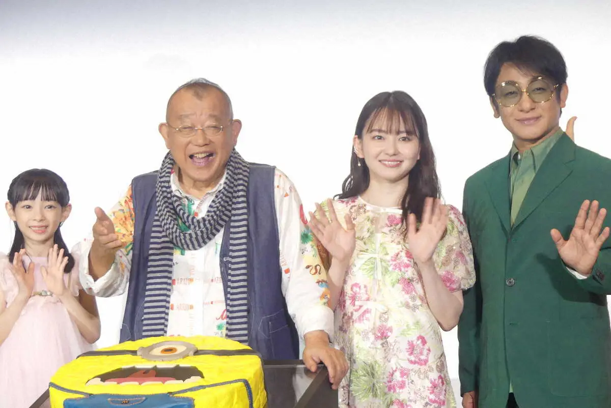 【画像・写真】笑福亭鶴瓶7年ぶり「ミニオン」新作に喜び「もうないんかなと」　子役・児玉すみれと微笑ましいやりとりも