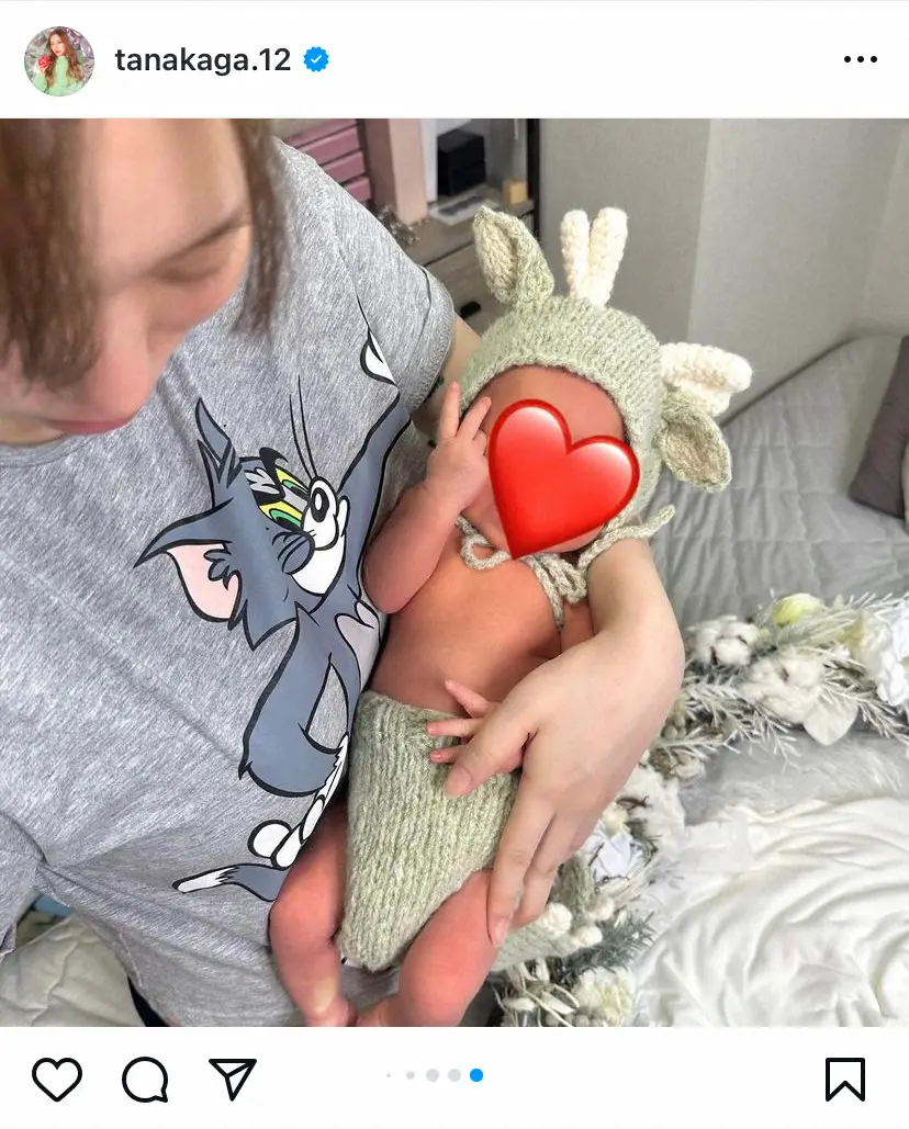 【画像・写真】第1子出産のパパラピーズ・タナカガ　「将来はギャル」なニューボーンフォト披露に「将来が楽しみ」の声