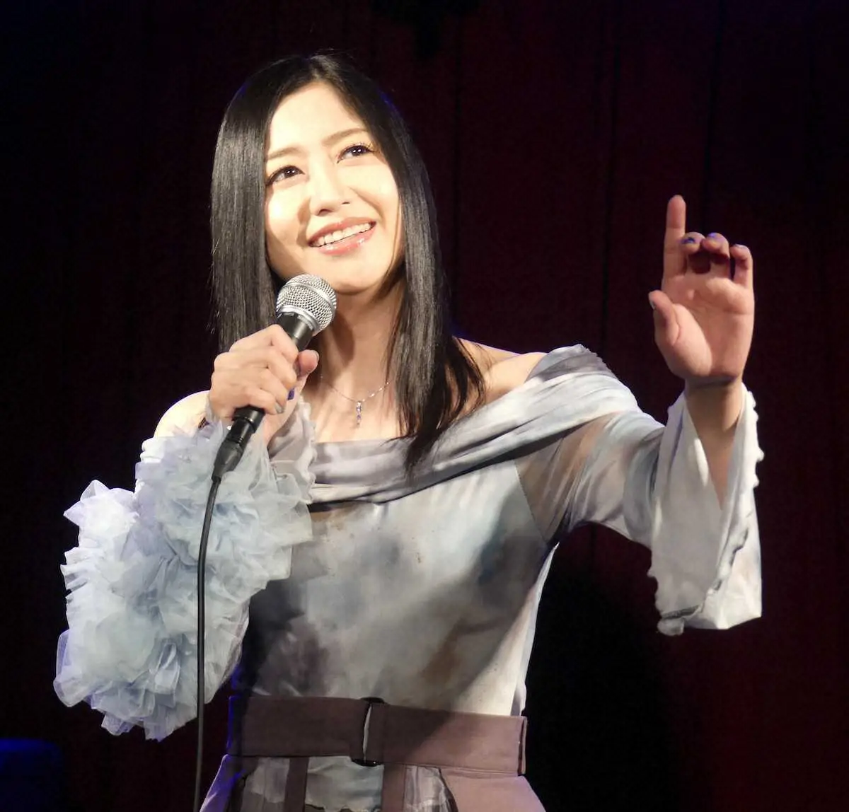 【画像・写真】門松みゆき　新曲「今もヨコハマ」の見どころは自慢の脚