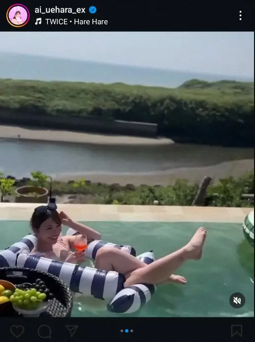【画像・写真】上原亜衣　“夏満喫”プールショット公開に「可愛らしい」「楽しそう」「めっちゃ良いっすね～」