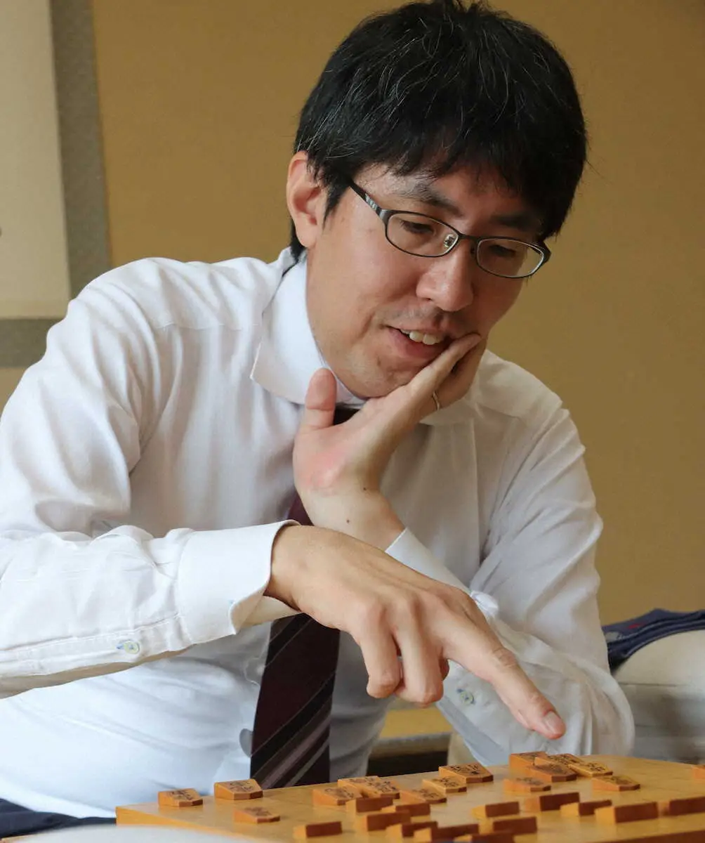 【画像・写真】広瀬九段　藤井竜王への挑戦権かけ佐々木八段と3番勝負　準決勝で山崎八段に勝利