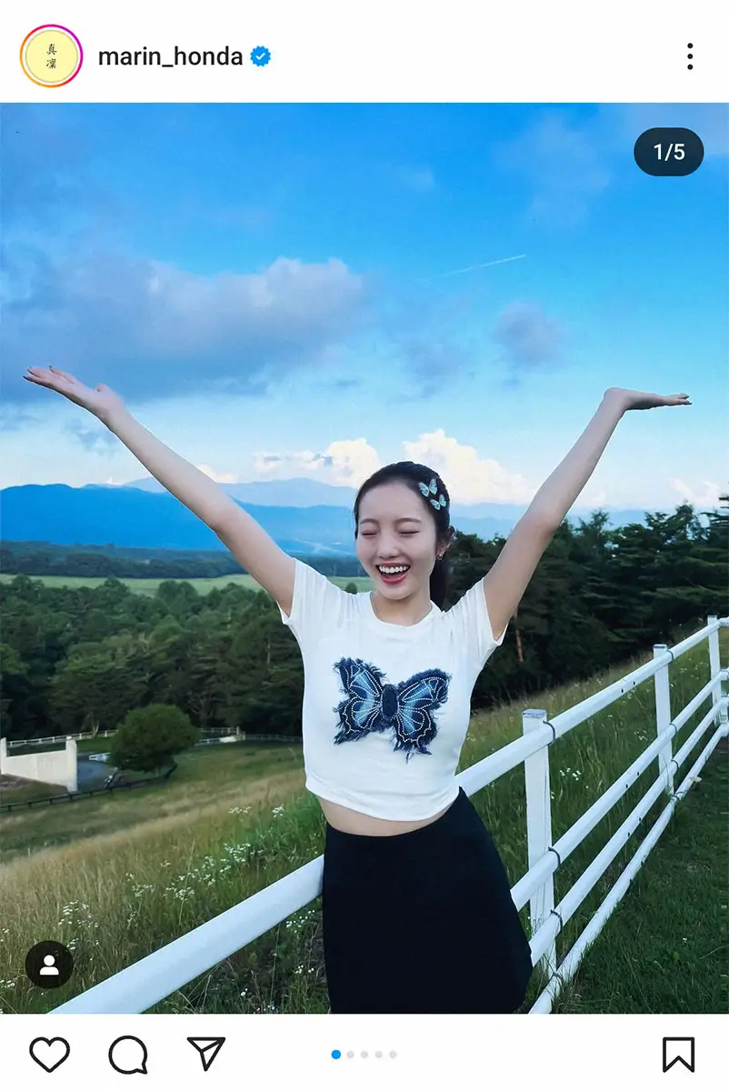 【画像・写真】本田真凜さん　両親と一緒に思い出の牧場へ　ショートT＆ショーパンの無邪気な姿披露に「可愛すぎる」の声