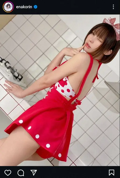 【画像・写真】えなこ　“へそ出し”ショーパン・ショット公開に「レベチ」「夏、爽やか～」「ショーパンすきだよね」