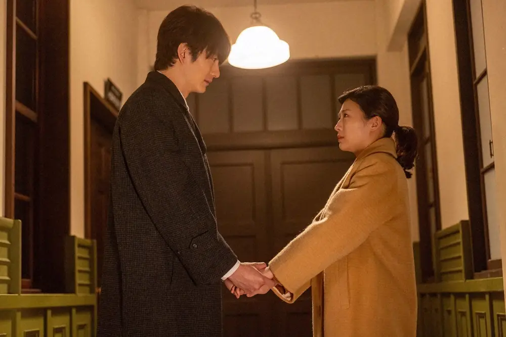 【画像・写真】「虎に翼」急転！寅子＆航一“身長差30cmキス”ネット悶絶「キュン回」永遠の愛を誓わぬ2人芝居10分