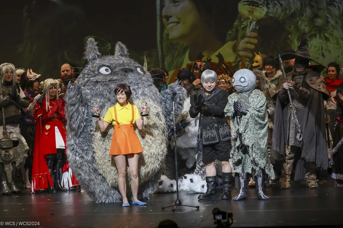 【画像・写真】【コスプレ図鑑】スウェーデン代表『となりのトトロ』　トトロの制作に340時間費やした