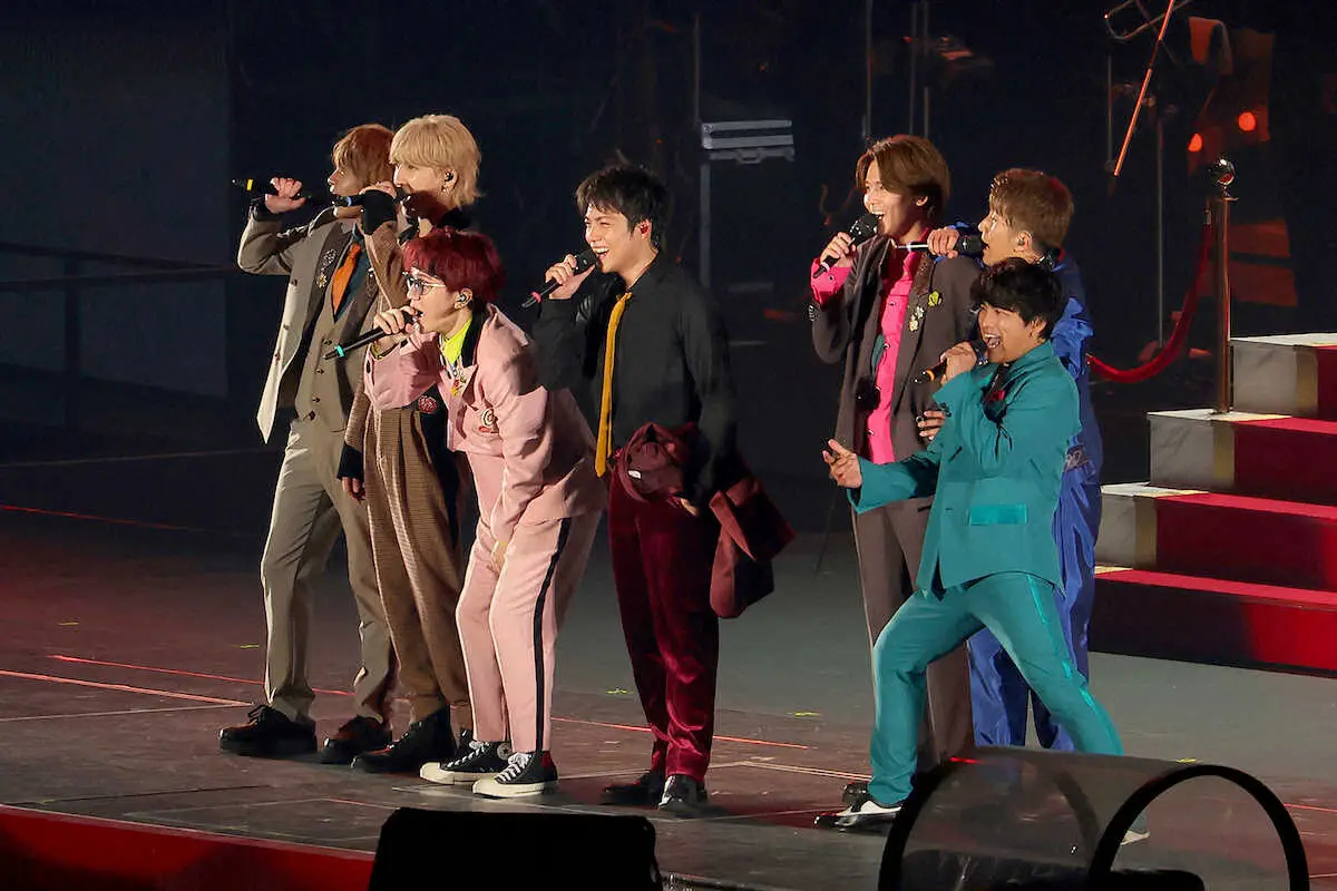 【画像・写真】WEST.　デビュー10周年記念3大ドームツアーin東京D　来月10日発売「まぁいっか!」初披露