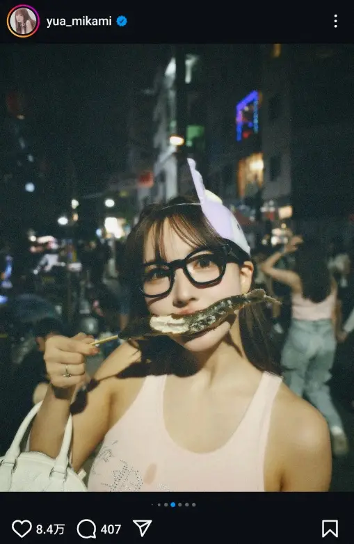 【画像・写真】三上悠亜　タンクトップ姿での夏祭りショット公開に「可愛いすぎる」「すごい！！！」「素敵です」