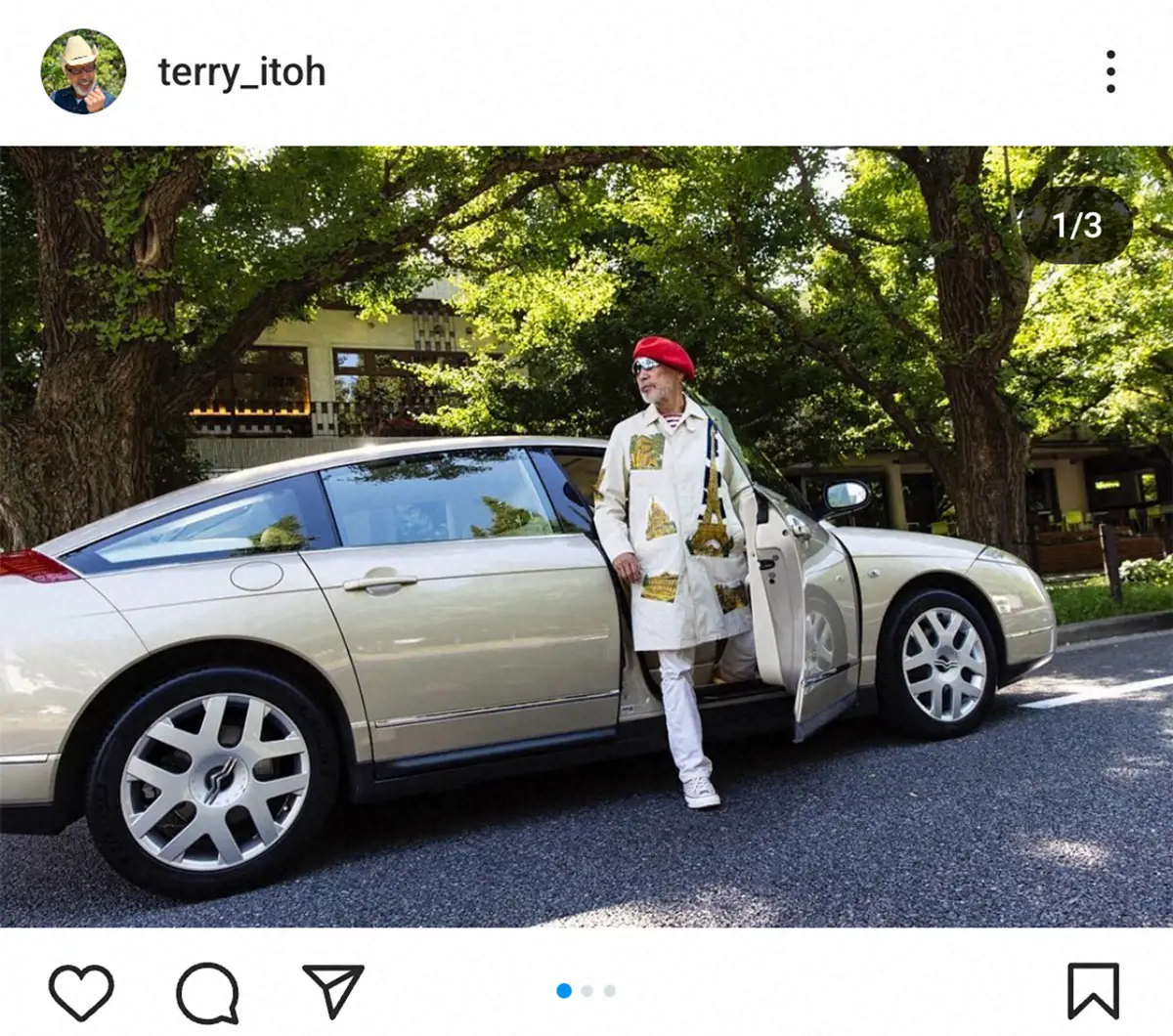 【画像・写真】テリー伊藤「世界で最も美しいセダン」購入報告　スカーフをアレンジの「エッフェル塔柄コート」も披露