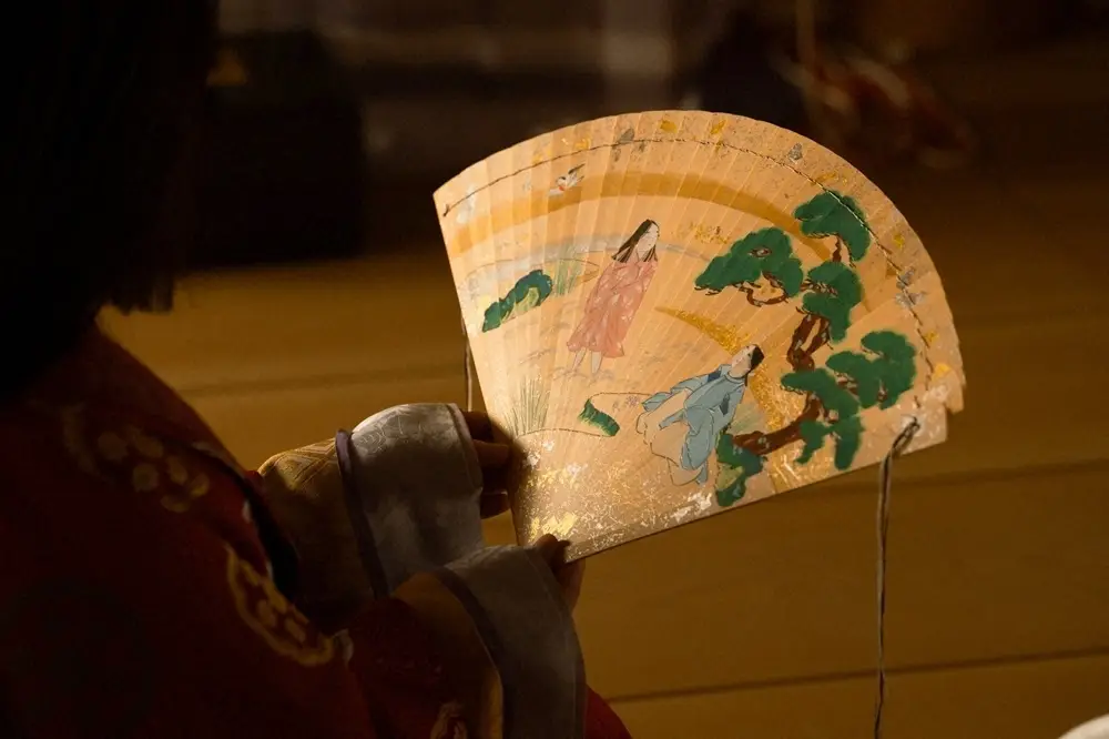 【画像・写真】「光る君へ」まひろ＆三郎“褒美の扇”ネット号泣「最終回？」「若紫」OPも藤式部に→彰子にタイトル回収