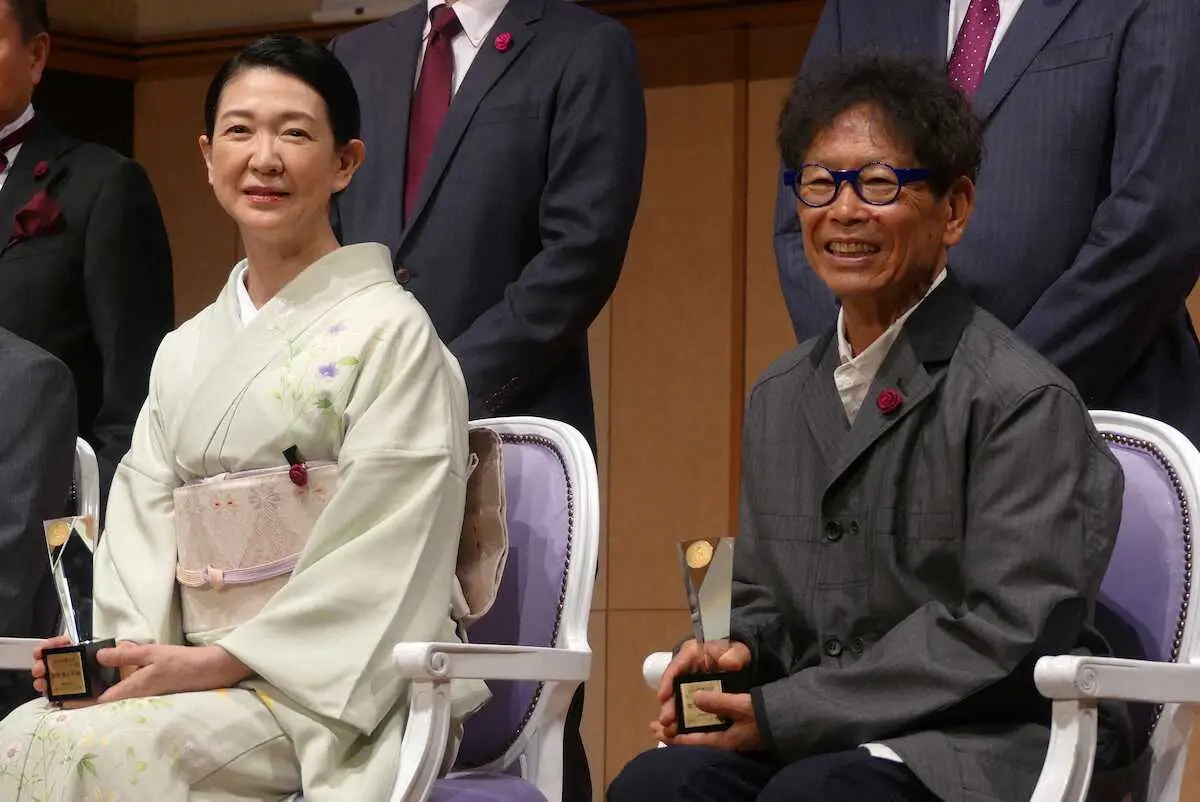 【画像・写真】75歳・南こうせつ　生涯現役宣言「曲名や人の名前を間違える歳になりましたが…」　グッドエイジャー賞