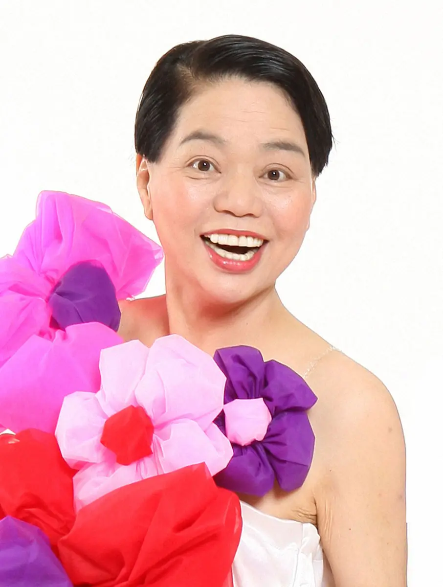 【画像・写真】斎藤知事　着ぐるみに人気で負け不機嫌!?　USJでミニオン級人気だったくるよさんの足元にも及ばず