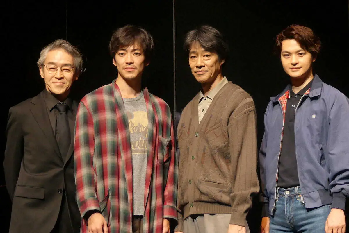 【画像・写真】堤真一「何でバレーボールやねん」と言いつつ…稽古場の“遊び”で本気になりすぎ、翌日に筋肉痛
