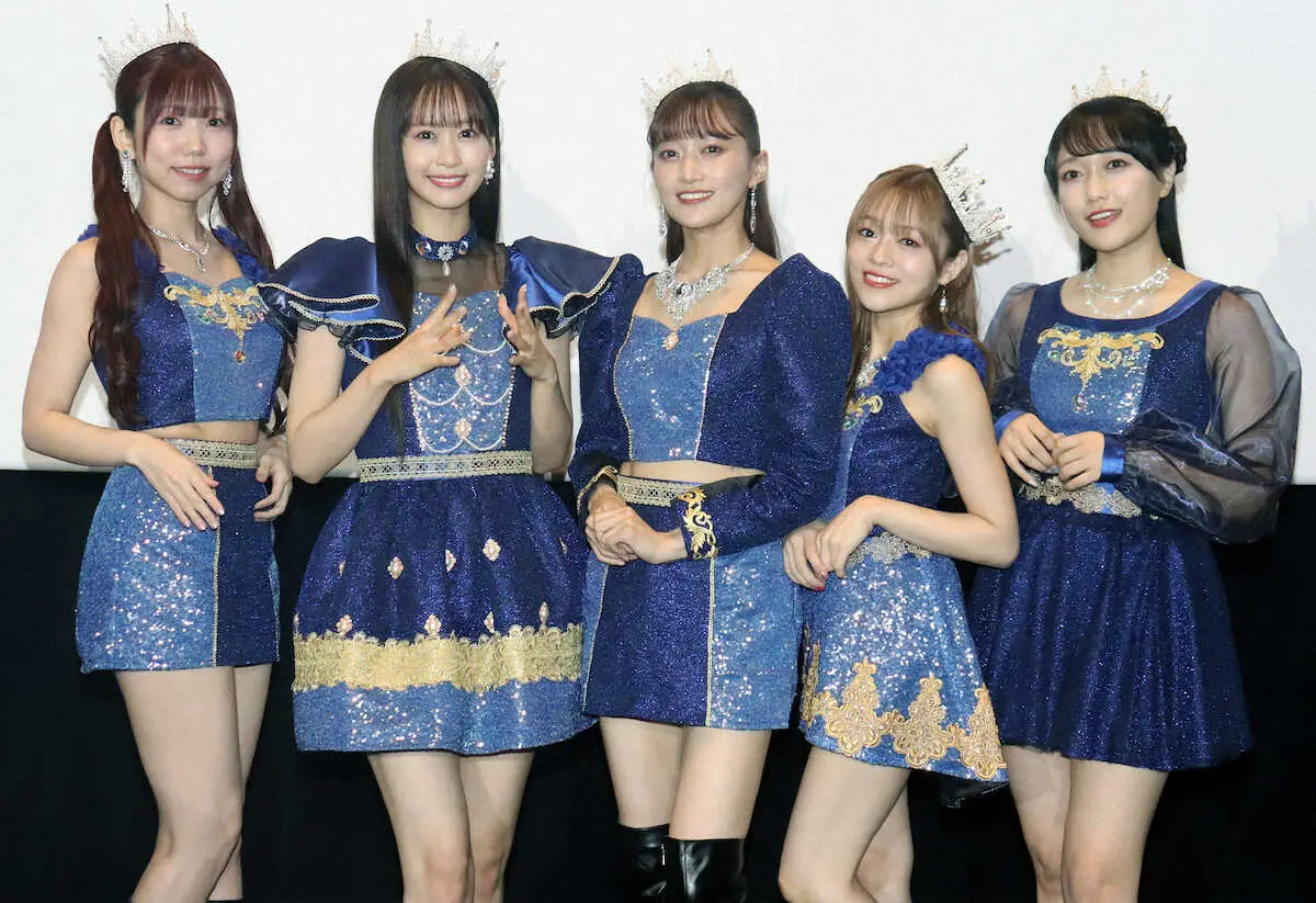 【画像・写真】「i☆Ris」がドキュメンタリー映画の公開記念舞台あいさつ　芹澤、12年目で最高潮