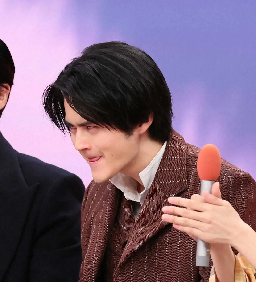 【画像・写真】鈴鹿央士　監督から「やり過ぎ」NGも…“顔芸”披露に会場から大きな拍手　