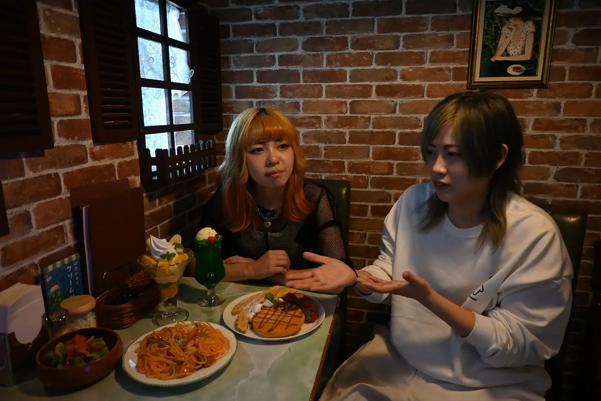 【画像・写真】【コスプレ図鑑】みおまよが激白した世界一の舞台裏…リアル過ぎる「トトロ」に衝撃を受け、人事を尽くした“ねぶた”の評価に号泣